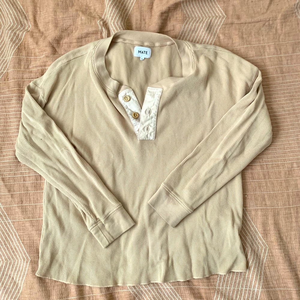 Mate the Label thermal henley. Worn twice. Med.